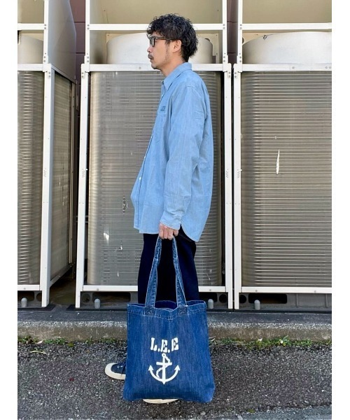Lee（リー）の「【Lee】別注マリンシャンブレーシャツ（シャツ/ブラウス・メンズ・ライトインディゴブルー・M/L/XL）」の16枚目の写真