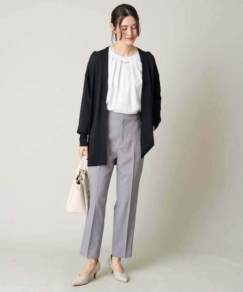 a.v.v（アーヴェヴェ）の「【UVカット】さらさらタッチミドル丈トッパーカーディガン（ニット/セーター・レディース・ブラック/ホワイト/ライトグレー・36/38/40/42/34）」の8枚目の写真