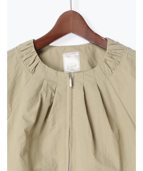 Te chichi（テチチ）の「ノーカラータックギャザーブルゾン（ブルゾン・レディース・グレー/カーキ/ブラック・F）」の16枚目の写真