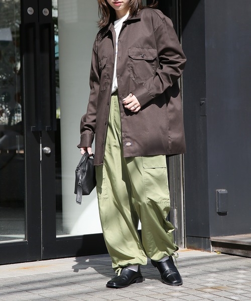 Dickies(ディッキーズ)の「【Dickies】SHIRTS LSFQ 長袖シャツ /574(シャツ/ブラウス・メンズ・ダークグリーン/ブラック/ネイビー/ブラウン/グリーン/ベージュ系その他2/ライトグレー/ベージュ・S/M/L/XL/XXL)」の17枚目の写真