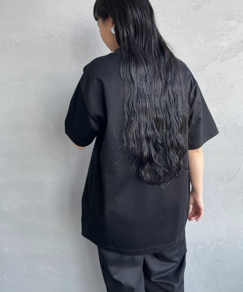 【One and only】TATRAS タトラス 刺繍ロゴ ロングスリーブ One and only】TATRAS タトラス 刺繍ロゴ ロングスリーブ