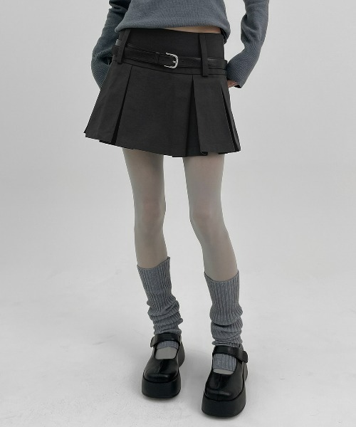 BLACKUP（ブラックアップ）の「[MADE] チャチャプリーツミニスカート（スカート・レディース・ベージュ/チャコールグレー・MEDIUM/SMALL）」の4枚目の写真
