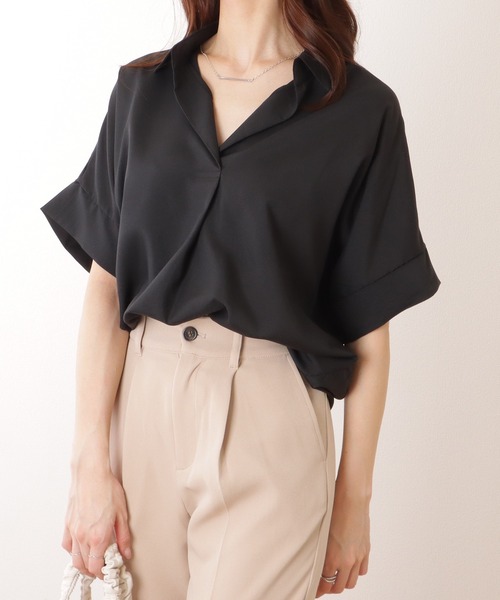 Lace Ladies(レースレディース)の「スキッパーカラー ドルマン 半袖 ベーシック ブラウス(シャツ/ブラウス・レディース・ベージュ/ホワイト/ブラック・S/M/XL)」の3枚目の写真