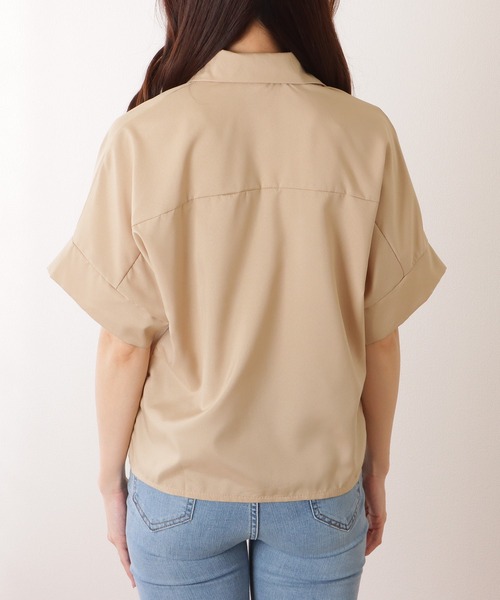 Lace Ladies(レースレディース)の「スキッパーカラー ドルマン 半袖 ベーシック ブラウス(シャツ/ブラウス・レディース・ベージュ/ホワイト/ブラック・S/M/XL)」の15枚目の写真