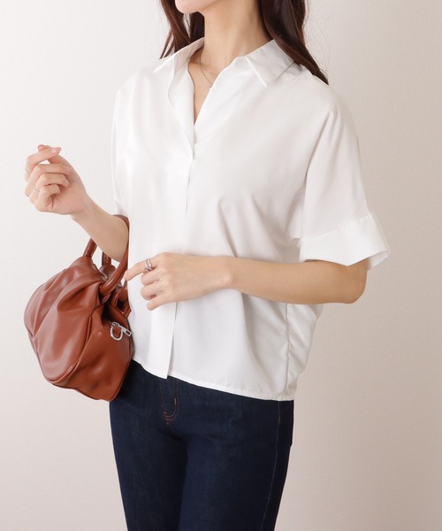 Lace Ladies(レースレディース)の「スキッパーカラー ドルマン 半袖 ベーシック ブラウス(シャツ/ブラウス・レディース・ベージュ/ホワイト/ブラック・S/M/XL)」の17枚目の写真