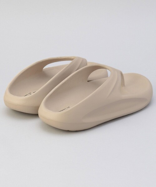 HERMÈS トングサンダル ベージュ系 HERMÈS トングサンダル