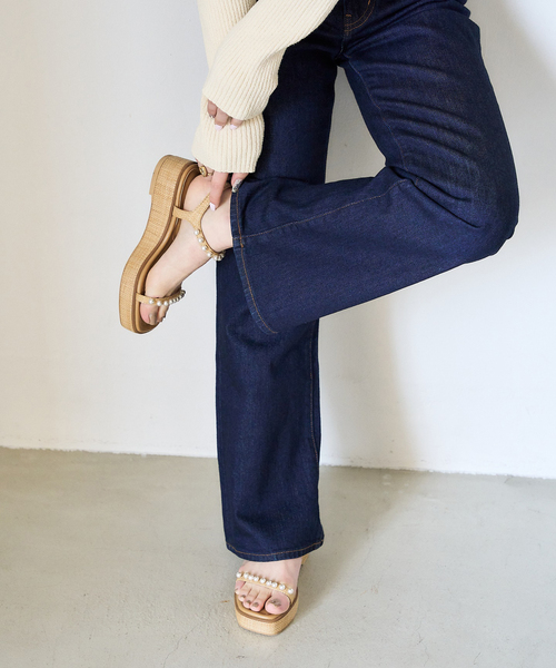 LE TALON(ルタロン)の「《追加》4cmパールプラットサンダル(サンダル・レディース・ブラック×ブラック/アイボリー/キャメル・X-SMALL/SMALL/MEDIUM/LARGE/X-LARGE)」の3枚目の写真