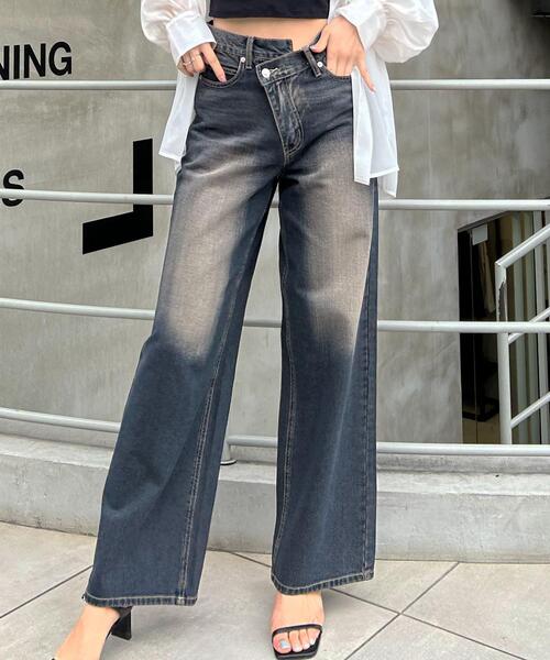 INGNI（イング）の「ウエストデザインワイド／デニムパンツ（デニムパンツ・レディース・グレー/ブルー系その他3/ブルー系その他4/ブルー系その他/ライトグレー・M/S）」の5枚目の写真