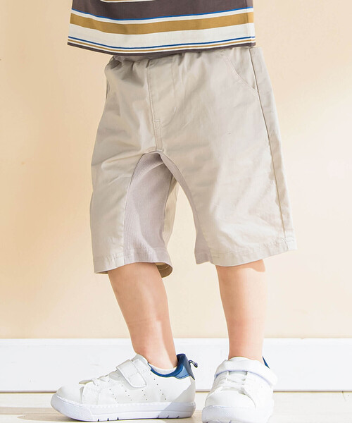 Noeil aime BeBe（ノイユエイムベベ）の「ツイルストレッチガゼットクロッチショートパンツ(80~130cm)（その他パンツ・キッズ・ベージュ/ネイビー・130cm/90cm/110cm/100cm/120cm/80ｃｍ）」の2枚目の写真