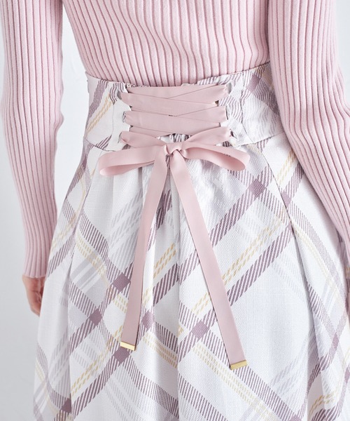 tocco closet（トッコ　クローゼット）の「バックレースアップチェックプリントツイードスカート（スカート・レディース・ピンク/ネイビー・M）」の16枚目の写真
