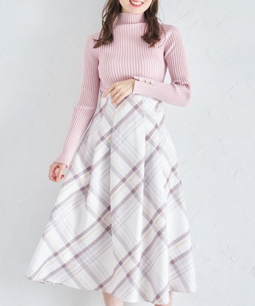 tocco closet（トッコ　クローゼット）の「バックレースアップチェックプリントツイードスカート（スカート・レディース・ピンク/ネイビー・M）」の17枚目の写真
