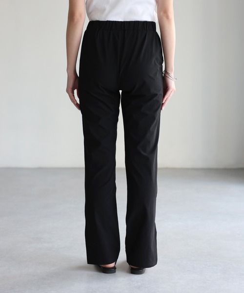 Riberry(リベリー)の「ラッシュガードサイドスリットロングパンツ(スラックス・レディース・ブラック・LARGE/MEDIUM)」の12枚目の写真