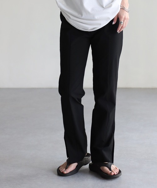 Riberry(リベリー)の「ラッシュガードサイドスリットロングパンツ(スラックス・レディース・ブラック・LARGE/MEDIUM)」の7枚目の写真