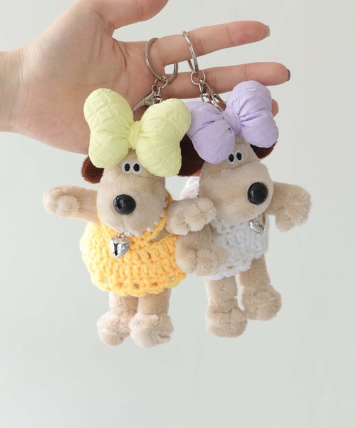 nomnom（ノムノム）の「【nomnom】リボン付きぬいぐるみキーホルダー（キーホルダー・レディース・ピンク/パープル/オレンジ/ブルー・FREE）」の4枚目の写真