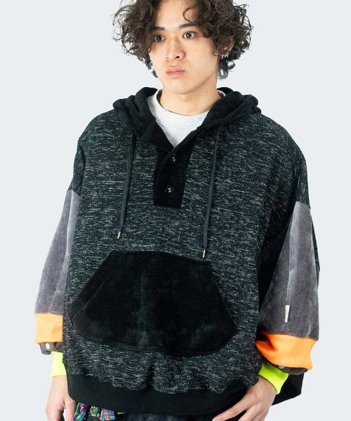 masterkey（マスターキー）の「mpa3471- SHADOW ポンチョパーカー（パーカー・メンズ・グレー/オレンジ・FREE）」の5枚目の写真