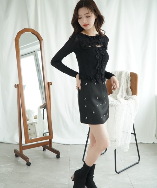 Jasmine Grandiflorum(ジャスミングランディフローラム)の「【Jasmine】胸あきデザインレースフリルトップス(Tシャツ/カットソー・レディース・ブラック/ホワイト・FREE)」の8枚目の写真