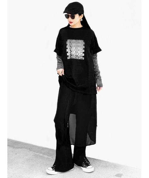 LVEU.(ラブユ.)の「【LVEU.】グラデーションロゴプリントTシャツ(Ai select) / トップス カットソー Tシャツ プリント プリントT 半袖 オーバー ブラック ホワイト(Tシャツ/カットソー・レディース・ホワイト/ブラック・FREE)」の9枚目の写真