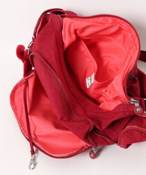 kipling(キプリング)の「【kipling】キプリング Basic GABB ショルダーバッグ(ショルダーバッグ・レディース・ブラック/グレー系その他/ブラック系その他/ブルー/タン/ブルー系/レッド/ワイン/ベージュ系・FREE)」の16枚目の写真