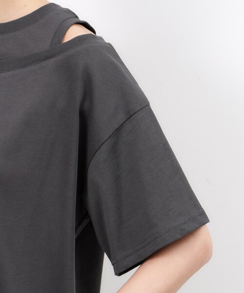OPAQUE.CLIP(オペークドットクリップ)の「◆レイヤード風デザインカットソー【洗濯機洗い可】(Tシャツ/カットソー・レディース・ホワイト/マスタード/チャコールグレー・38/40/42)」の5枚目の写真