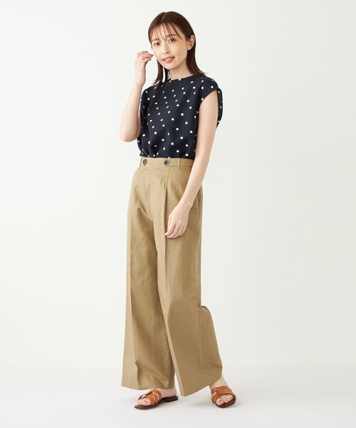SHIPS Colors(シップス カラーズ)の「SHIPS Colors:〈手洗い可能〉コットンリネン ボタン ワイド パンツ(その他パンツ・レディース・ライトブルー/キャメル/ネイビー・SMALL/MEDIUM)」の9枚目の写真