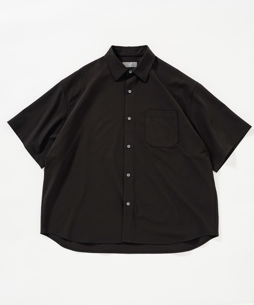 417 EDIFICE(フォーワンセブンエディフィス)の「【ZOZO限定】Comfort SH S/S / ビッグシルエット ショートスリーブシャツ(シャツ/ブラウス・メンズ・グレー/ダークネイビー/ベージュ/ブラック/チャコール・XL/L/M/S/XS)」の2枚目の写真