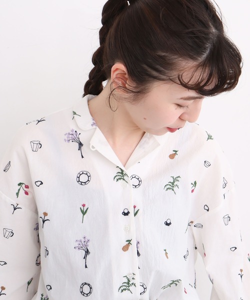 l'atelier du savon（アトリエドサボン）の「お皿とお花刺繍