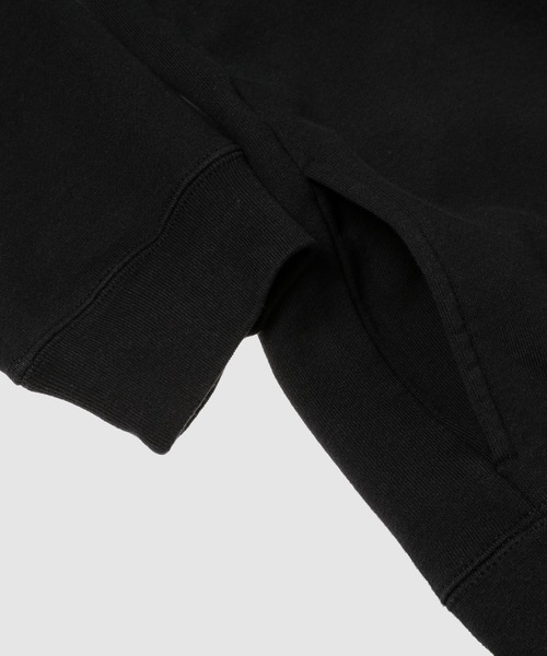 DIGAWEL(ディガウェル)の「Print sweatshirt (ready-made)2 Made Blanks(スウェット・メンズ・ブラック・1/2)」の4枚目の写真