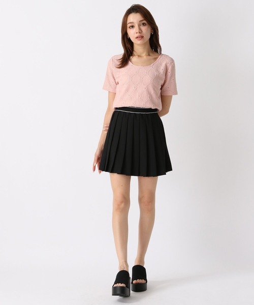 FOREVER 21(フォーエバー トゥエンティーワン)の「【2024SS】フラワーレースTシャツ(Tシャツ/カットソー・レディース・オフホワイト/ピンク/ブラック・SMALL/MEDIUM)」の12枚目の写真