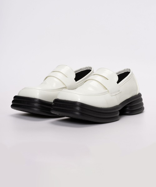 SVEC（シュベック）の「スクエアトゥ コインローファー / スリッポン（ローファー・レディース・ホワイト・36/37/38/39/35）」の3枚目の写真