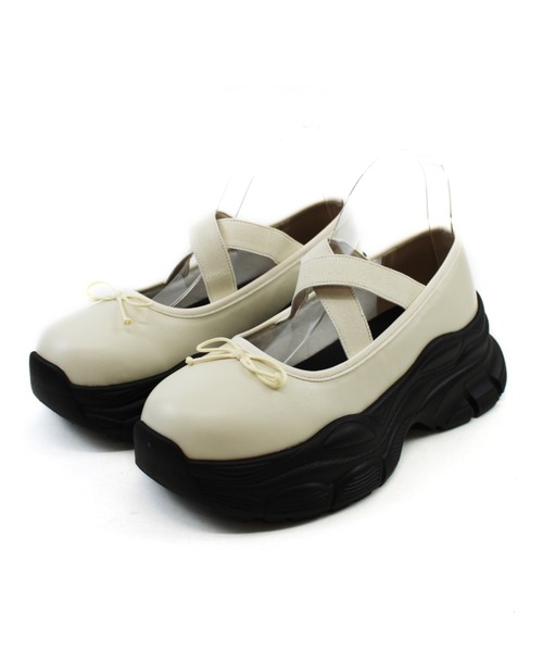 VIVIAN（ヴィヴィアン）の「厚底リボンバレリーナスニーカー ZOZOTOWN+オフィシャルサイト限定商品（バレエシューズ・レディース・ブラック/アイボリー/シルバー・S/M/L/LL）」の2枚目の写真
