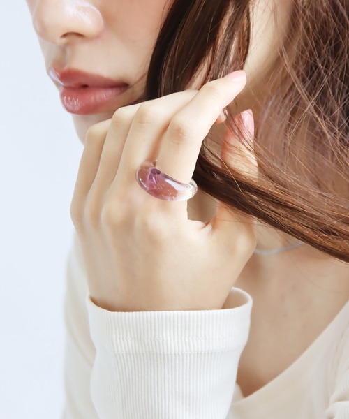 abaskdesign(アバスクデザイン)の「ニュアンスラインクリアカラーリング(リング・レディース・ピンク/グリーン/イエロー/ライトブルー/ブルー・FREE)」の6枚目の写真