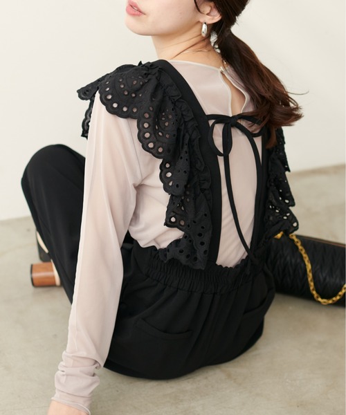 natural couture（ナチュラルクチュール）の「【WEB限定】スカラップ刺繍使いサロペット（サロペット/オーバーオール・レディース・グレイッシュベージュ/ブラック/サックスブルー・LARGE/MEDIUM）」の8枚目の写真