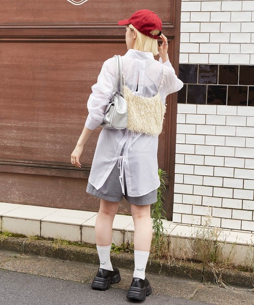 w closet(ダブルクローゼット)の「フェザービスチェ(その他トップス・レディース・ベージュ/コーラルピンク/ブラック/グレー/オフホワイト・FREE)」の8枚目の写真