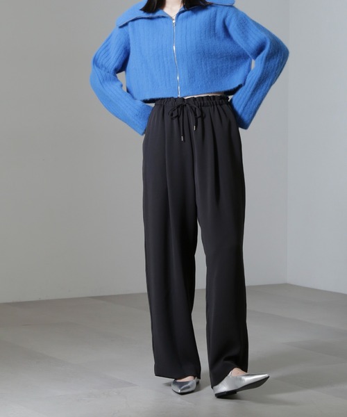 NANO universe（ナノユニバース）の「ドロストギャザーパンツ(セットアップ可)（スラックス・レディース・ベージュ/ブラック・S/M）」の4枚目の写真