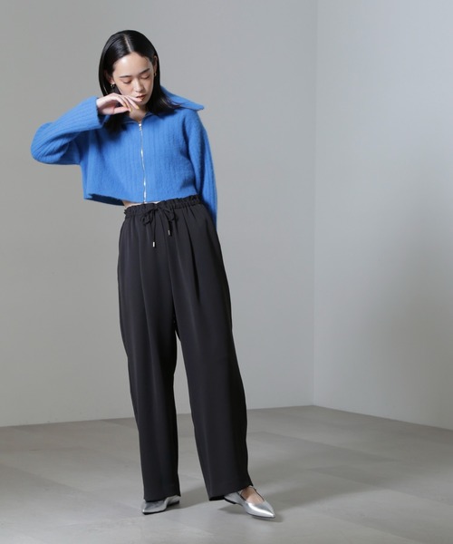 NANO universe（ナノユニバース）の「ドロストギャザーパンツ(セットアップ可)（スラックス・レディース・ベージュ/ブラック・S/M）」の5枚目の写真