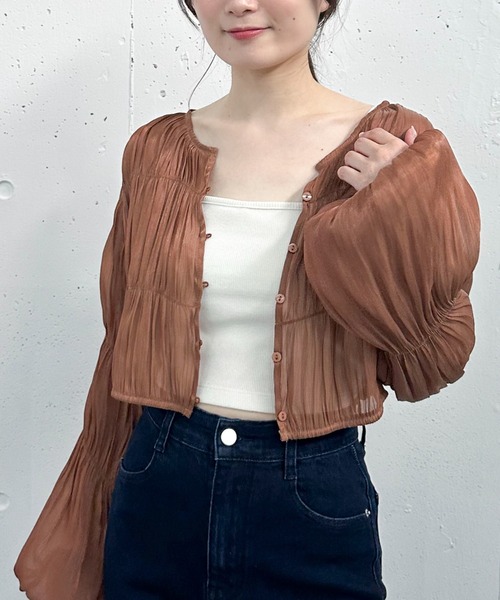 archives（アルシーヴ）の「シャイニーシアーギャザーブラウス／（シャツ/ブラウス・レディース・モカ/ブラック/アイボリー・MEDIUM）」の3枚目の写真