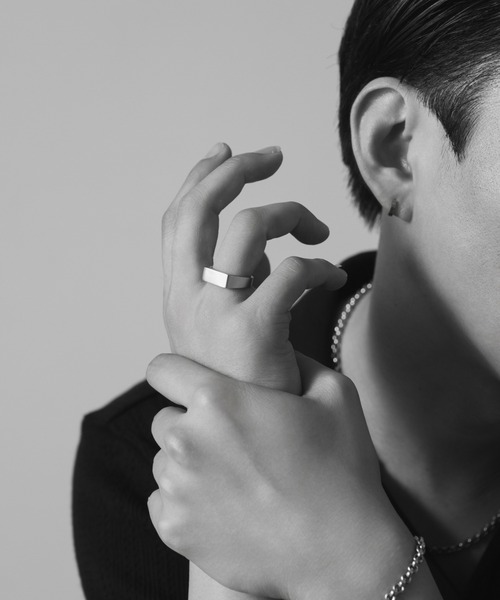 novice（ノーヴィス）の「【novice】Vintage Rectangle Signet Ring［Stainless］（リング・メンズ・シルバー・FREE/19/14）」の3枚目の写真