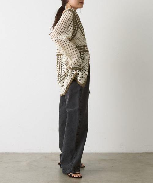 WILLOW(ウィロー)の「クロシェ編みカーディガン(ニット/セーター・レディース・ブラック/カーキ・ONE SIZE)」の4枚目の写真
