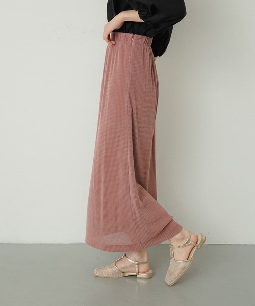 SENSE OF PLACE by URBAN RESEARCH（センスオブプレイスバイアーバンリサーチ）の「シアーラメベロアスカート（スカート・レディース・オフホワイト/ブラック/ピンク・ONE）」の11枚目の写真