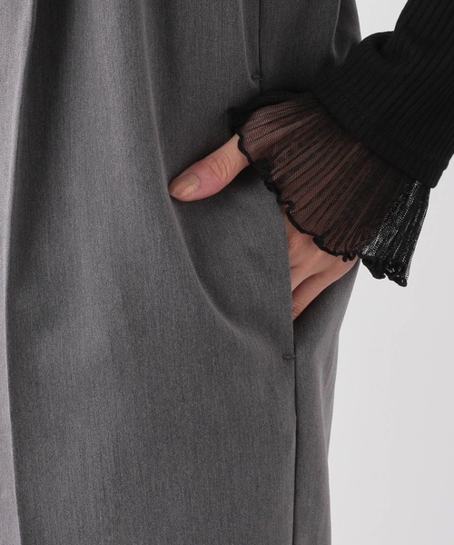 GLOBAL WORK（グローバルワーク）の「お手入れらくらくベアトップサロペット/142310（サロペット/オーバーオール・レディース・ブラック/グレー/ストライプ・MEDIUM/LARGE）」の4枚目の写真