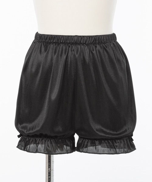 Lilymel(リリメル)の「フリルリボンカボチャペチパンツ(その他パンツ・レディース・ホワイト/ブラック・MEDIUM/LARGE/LL/3L)」の6枚目の写真