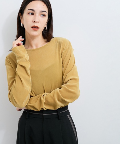 le cercle ADAM ET ROPE'(ルセルクルアダムエロペ)の「シアーベロアトップス(Tシャツ/カットソー・レディース・ホワイト/チャコールグレー/マスタード/ライム・FREE)」の4枚目の写真