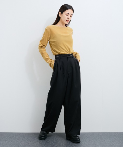 le cercle ADAM ET ROPE'(ルセルクルアダムエロペ)の「シアーベロアトップス(Tシャツ/カットソー・レディース・ホワイト/チャコールグレー/マスタード/ライム・FREE)」の8枚目の写真