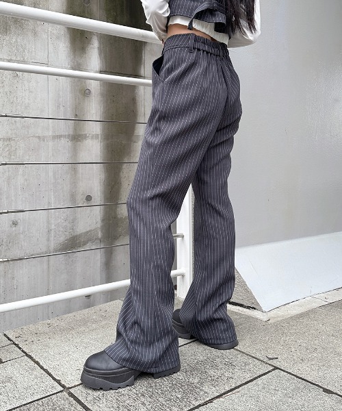 スーツ pin stripe designbaggy flare slacks ERNEST W．BAKER(アーネスト ダブル ベイカー) FLARE TROUSERS