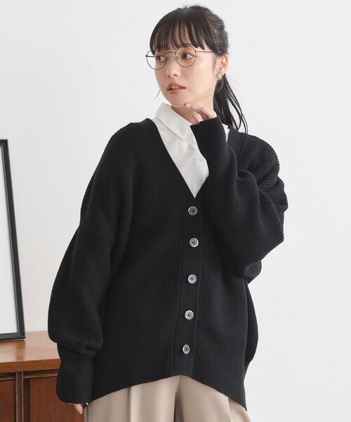 earth music&ecology(アースミュージックアンドエコロジー)の「アンチピリングVネックカーディガン(カーディガン/ボレロ・レディース・ブルー/ブラック/ラベンダー/杢グレー/レモンイエロー・FREE)」の14枚目の写真