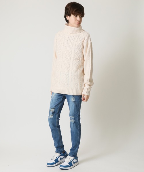 ARCADE（アーケード）の「選べる クルーネック＆タートルネック ケーブル編みニット セーター Bling Leads（ニット/セーター・メンズ・ブルー系その他2/アイボリー系2/ライトグレー系1/ブラック系2/ブラック系その他2/グリーン系1/ブルー系1/グレー系その他2/アイボリー系1/ライトグレー系2/ブラック系1・M/XL/L）」の22枚目の写真