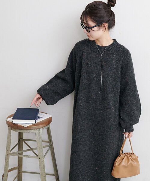 DISCOAT（ディスコート）の「【6色展開!/WEB限定】ラグランハイネックニットワンピース（ワンピース・レディース・グレー/ブラック/ライトベージュ/チャコールグレー/ネイビー/ブラウン・MEDIUM）」の10枚目の写真
