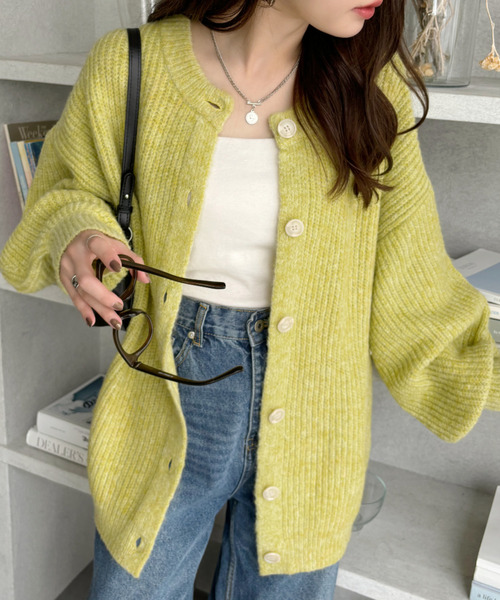 Ada.(エイダ)の「ふんわり モヘアタッチ メランジニット オーバーサイズカーディガン(カーディガン/ボレロ・レディース・グリーン/アイボリー/グレー・FREE)」の5枚目の写真