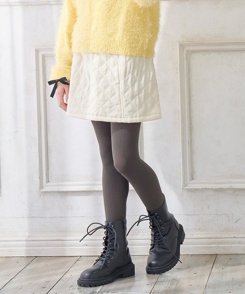 Amourire girl(アムリールガール)の「キルトフレア台形スカート(130㎝~160㎝)(スカート・キッズ・オフホワイト/ブラック/ピンク・130cm/140cm/150cm/160cm)」の2枚目の写真