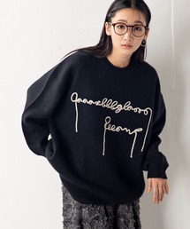 テープ刺繍ロゴニット
